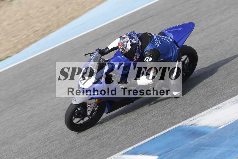 /Archiv-2024/01 26.-28.01.2024 Moto Center Thun Jerez/Gruppe gruen-green/121